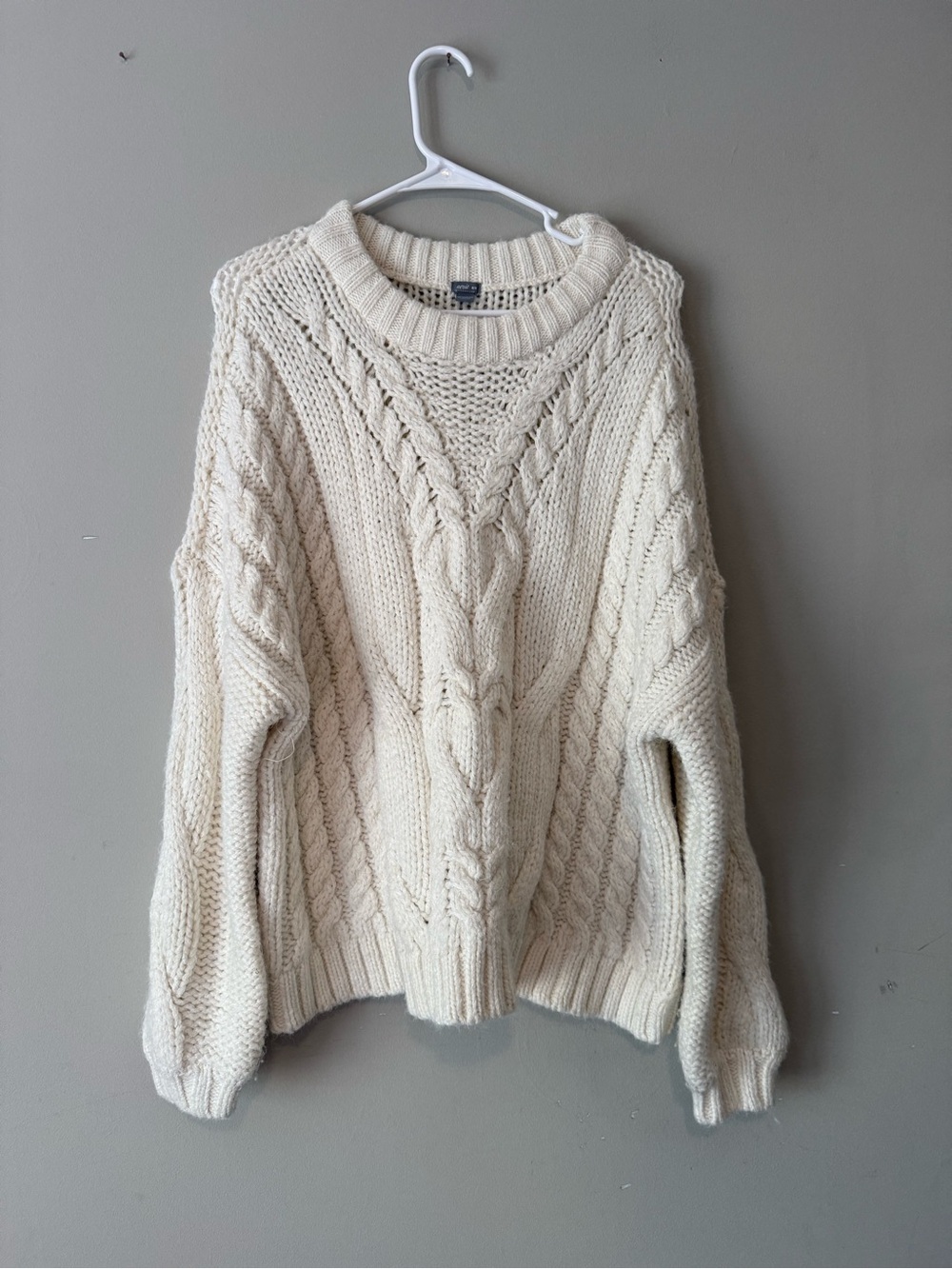 Aerie Cozy Cream Chunky Cable Knit Sweater
